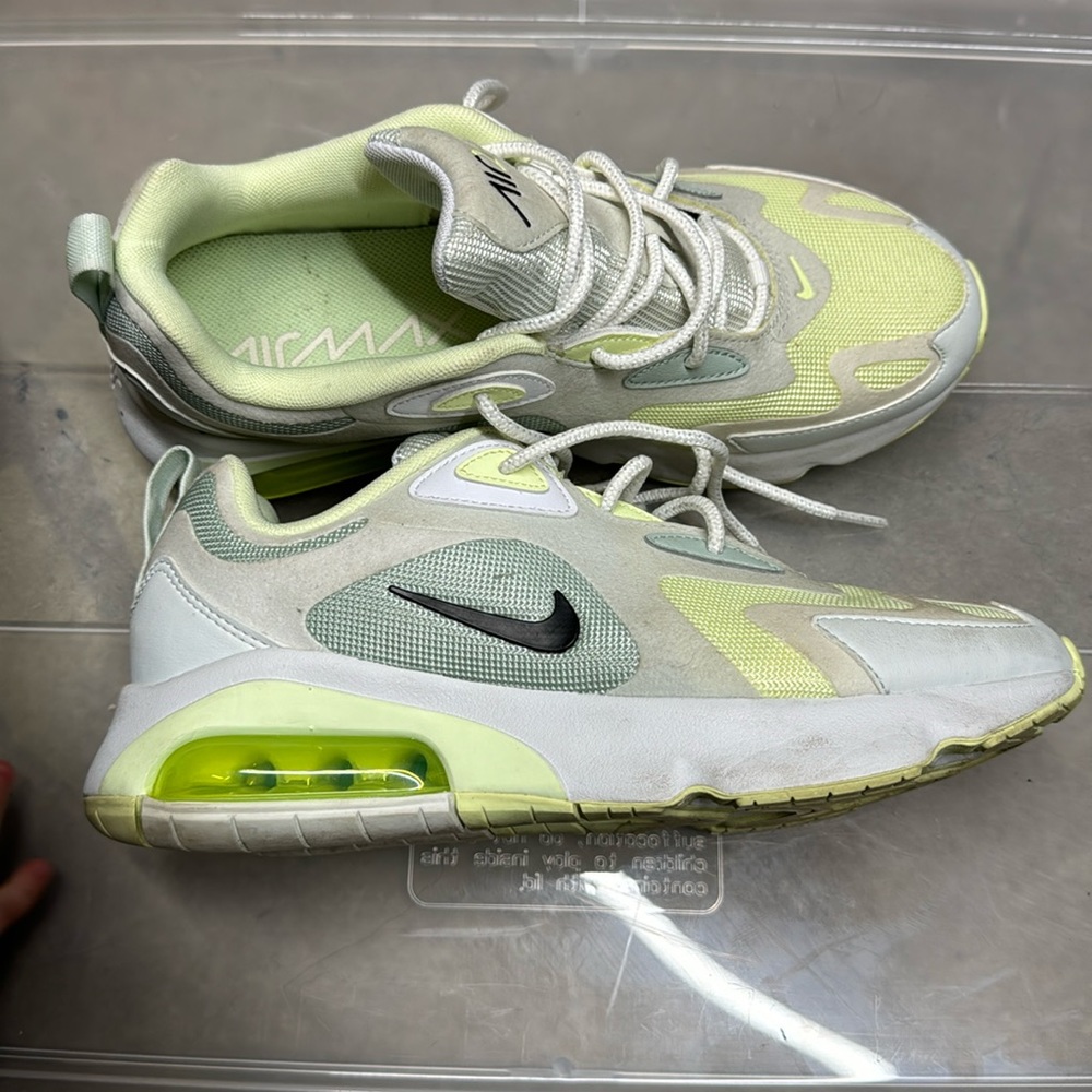 Nike air200